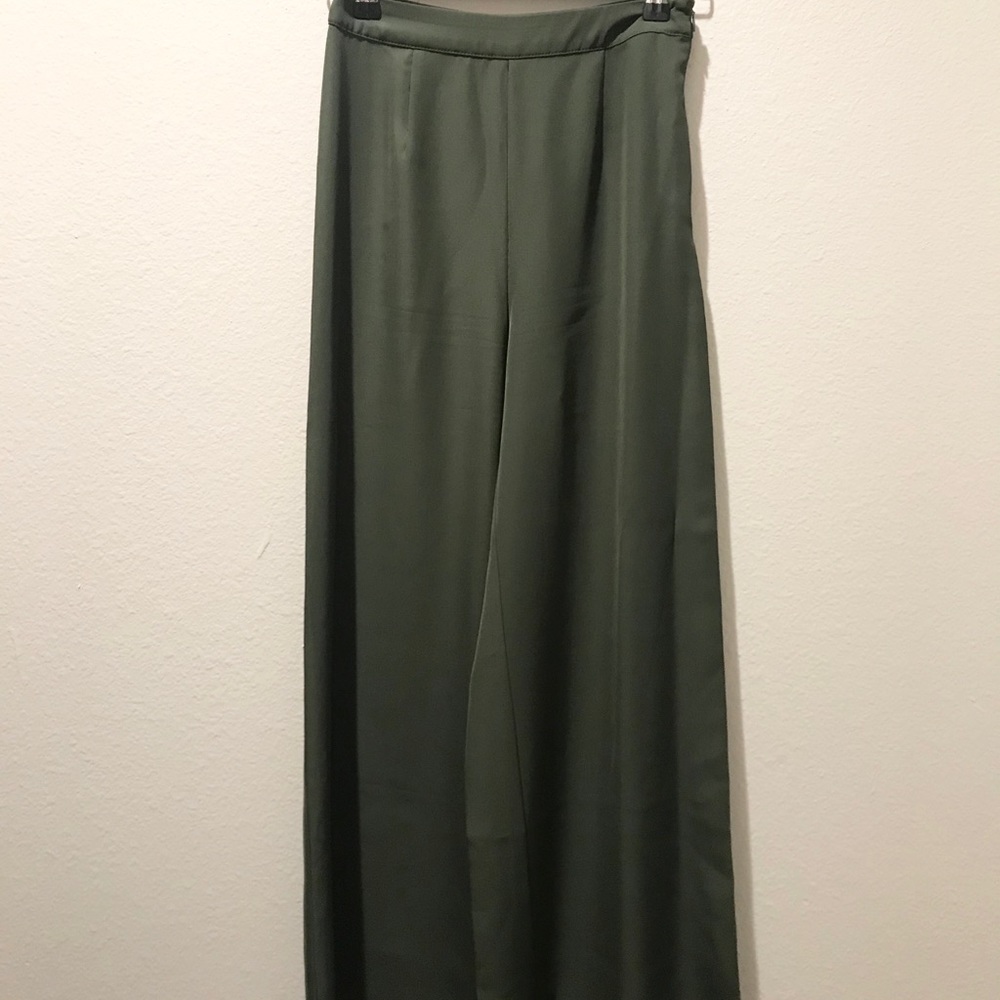 Forever 21 Bell Botton Pants